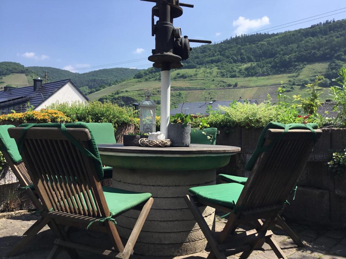 Mosel-Appartements Nehren Zell an der Mosel Exterior foto
