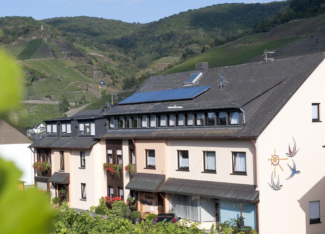 Mosel-Appartements Nehren Zell an der Mosel Exterior foto